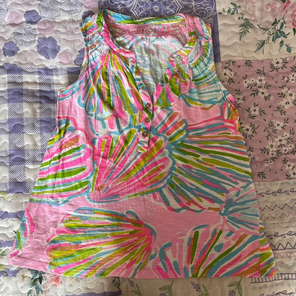 LILLY PULITZER PINK MULTICOLOR TROPICAL PRINT SLEEVELESS TOP